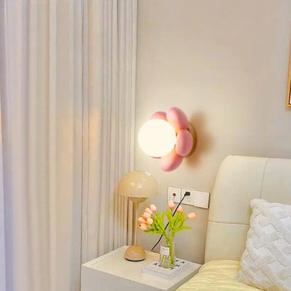 Modern Resin Flower LED Wall Lamp