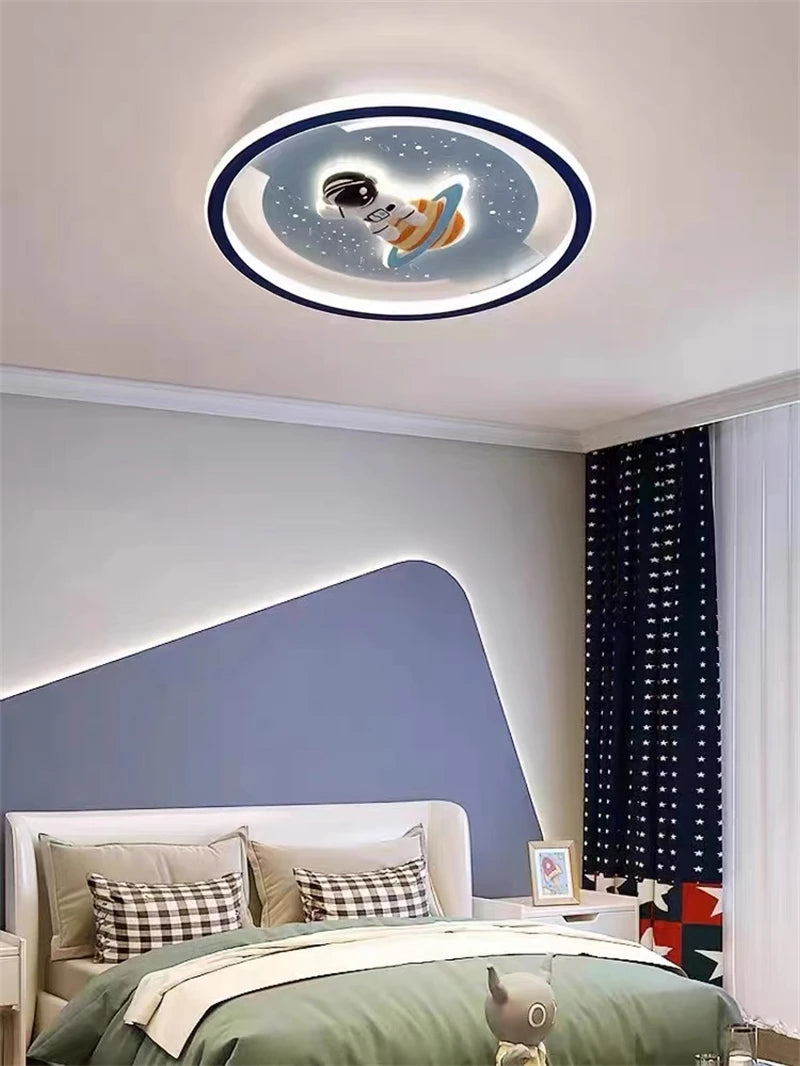 Modern Astronaut and Planet Themed Room Lamp