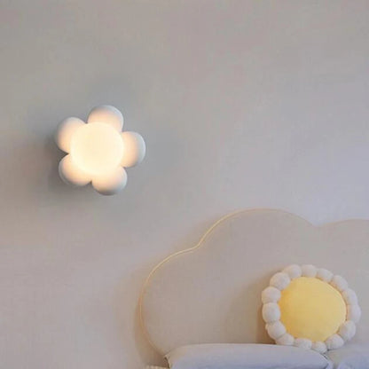 Modern Resin Flower LED Wall Lamp