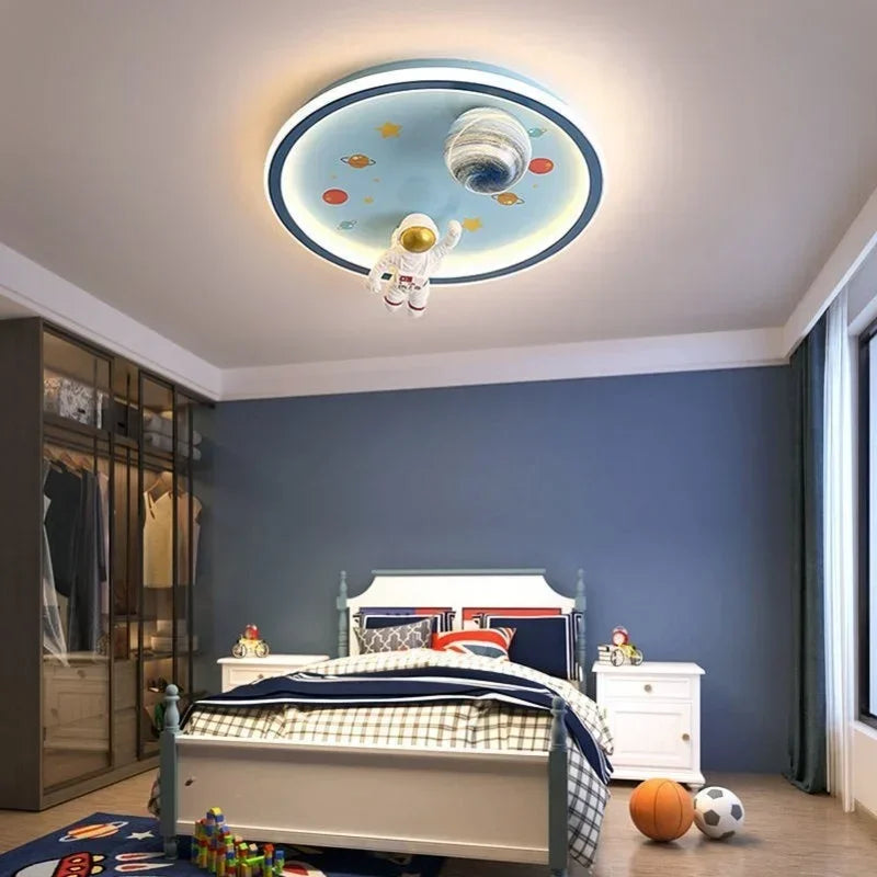 Lámpara de araña nórdica de dibujos animados para niños, luces espaciales azules para habitación de niños, lámparas de techo con lustre, decoración del hogar, iluminación LED