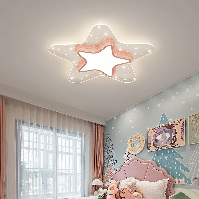 Adorable luz de noche de techo con forma de estrella y corazón