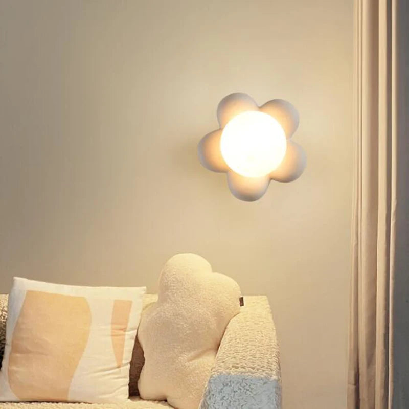 Modern Resin Flower LED Wall Lamp